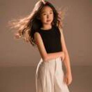 Elaine Chen