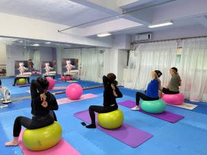 垫上课❥球瑜伽