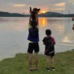 教跳绳的小芸老师